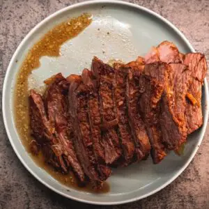 How to Slow Cook Brisket (in 90 Seconds!)