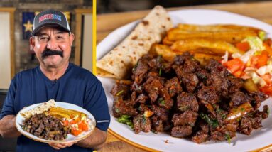 BISTEC GUISADO – How to Cook this BEEFY, Easy & Delicious Recipe w/ SALSA MACHA!