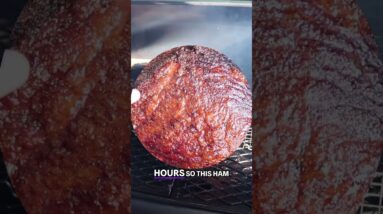 Double Smoked Ham Smacks Every Time! #shorts  #ham #smokedham #barbecue #smokinjoespitbbq #food