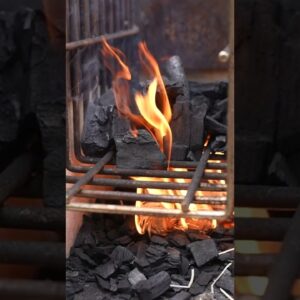 Come on baby light my fire! 🔥 #bbq #cooking