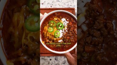 Texas Chili: TO BEAN OR NOT TO BEAN?